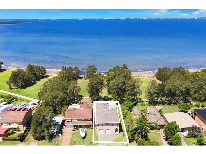357 Lakedge Avenue, Berkeley Vale NSW 2261