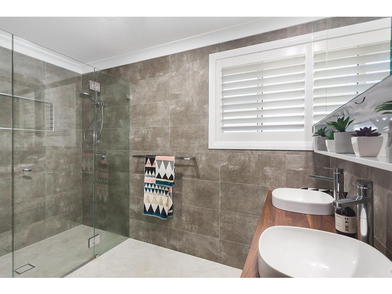 132 Hillside Road, Avoca Beach NSW 2251