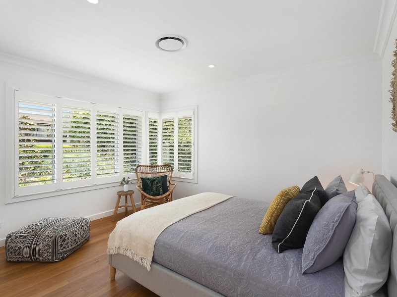 20 Endeavour Drive, Avoca Beach NSW 2251