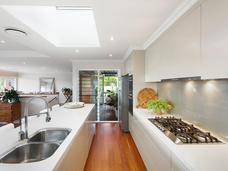 66 Avoca Drive, Avoca Beach NSW 2251