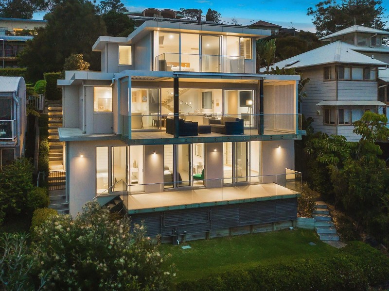 18 Ascot Avenue, Avoca Beach NSW 2251