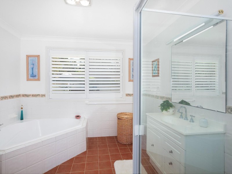 102 Scaysbrook Drive, Kincumber NSW 2251