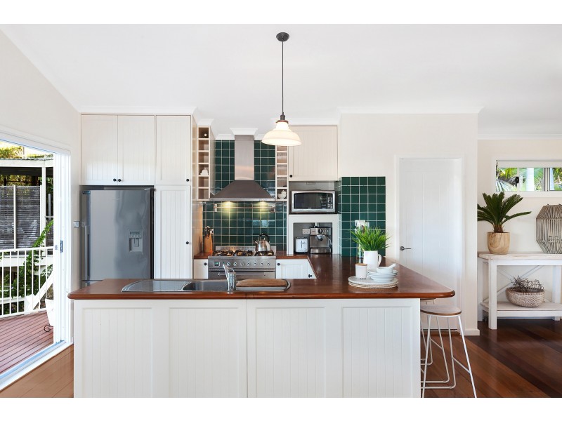 17 Laird Drive, Avoca Beach NSW 2251