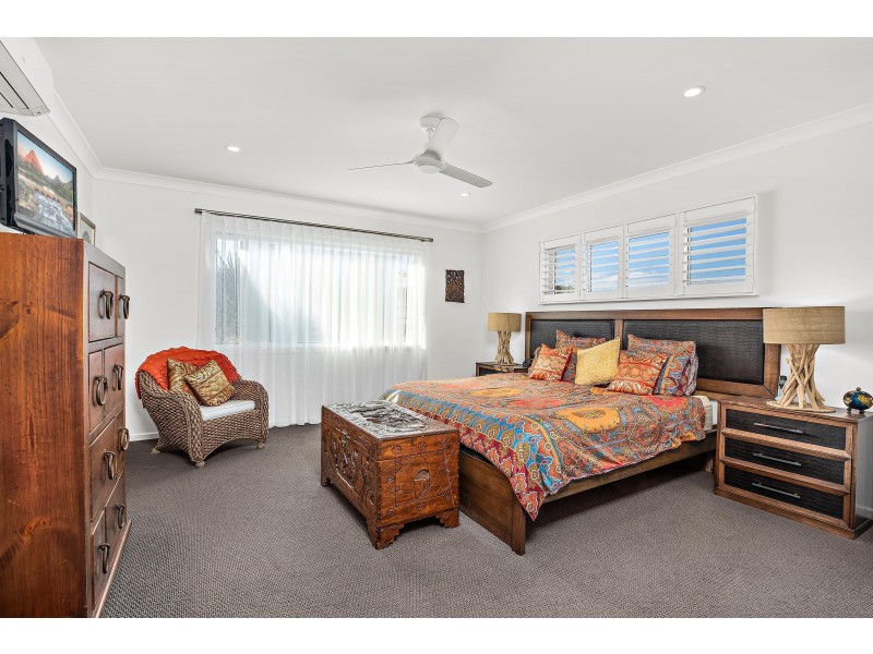 11 Hill Street, Scotts Head NSW 2447