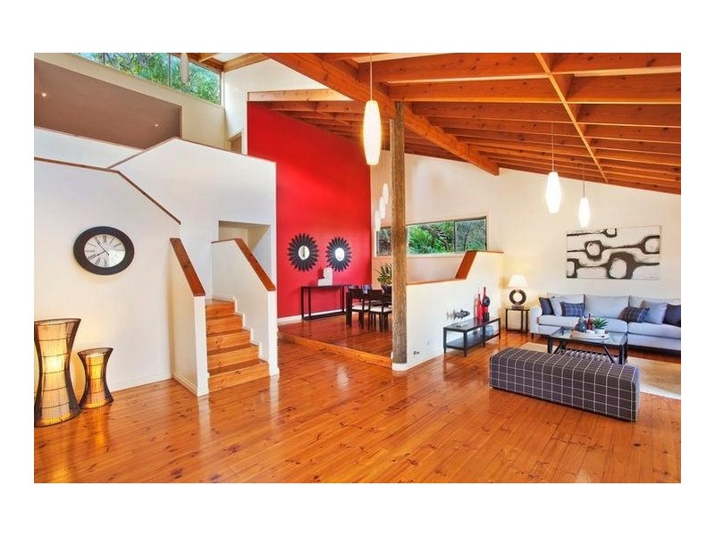 76 Nareen Parade, North Narrabeen NSW 2101