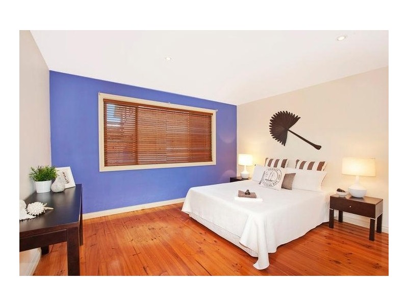 76 Nareen Parade, North Narrabeen NSW 2101