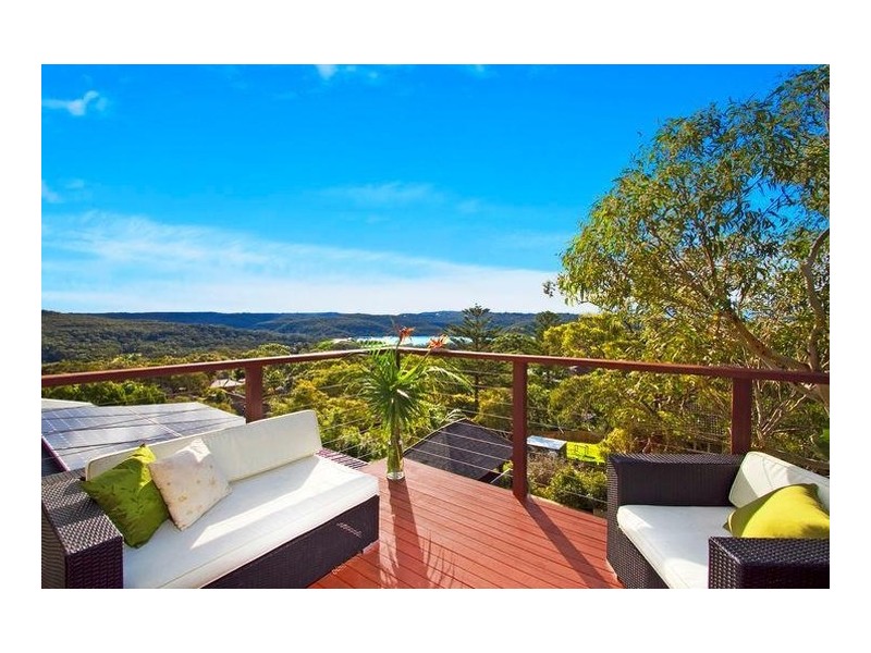 8 Carlisle Street, Wheeler Heights NSW 2097