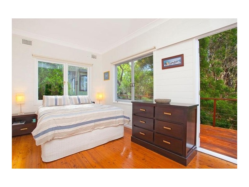 42 Weeroona Avenue, Elanora Heights NSW 2101