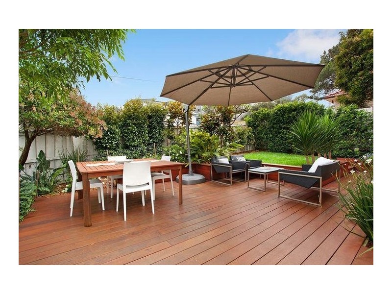 84A Headland Road, North Curl Curl NSW 2099