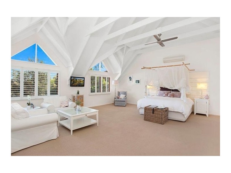 6 Jacquelene Close, Bayview NSW 2104