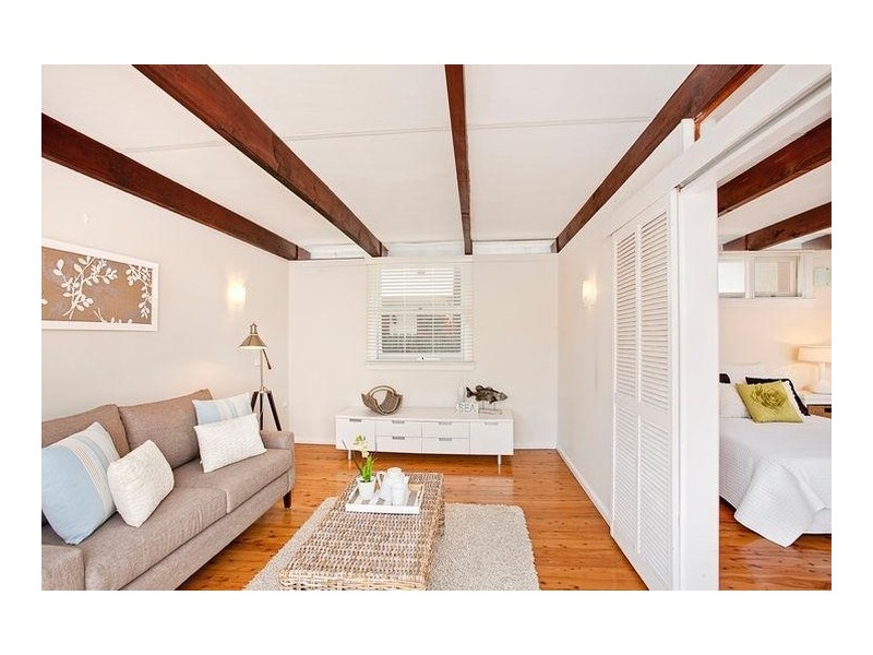 80 Lagoon Street, Narrabeen NSW 2101