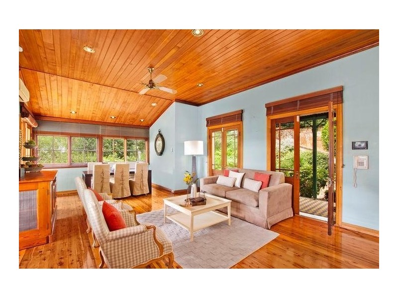 24 Quarter Sessions Road, Church Point NSW 2105