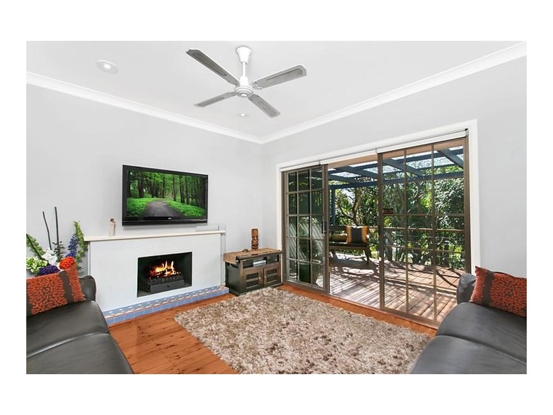 37 Ronald Avenue, Narraweena NSW 2099