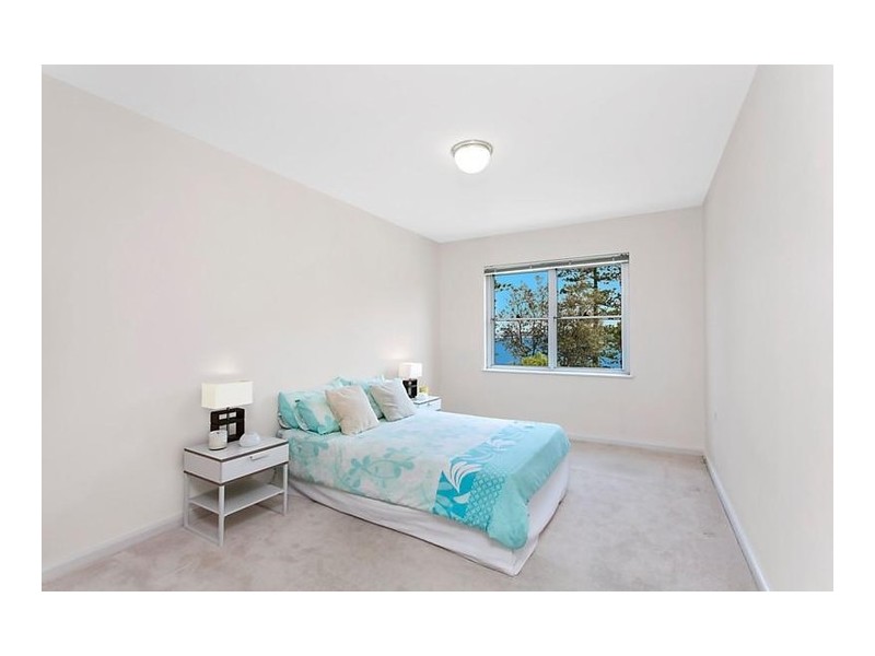 2/37 The Crescent, Manly NSW 2095