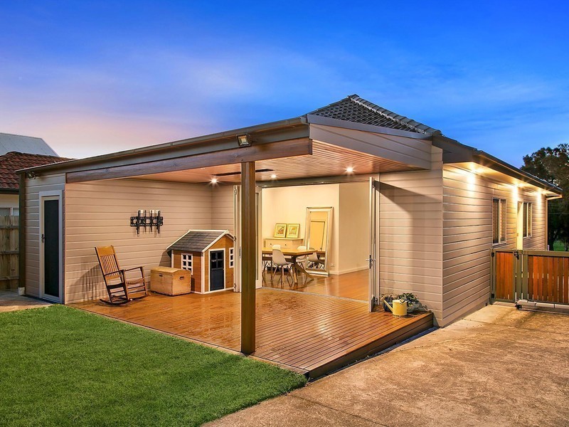 14 Stirgess Avenue, Curl Curl NSW 2096