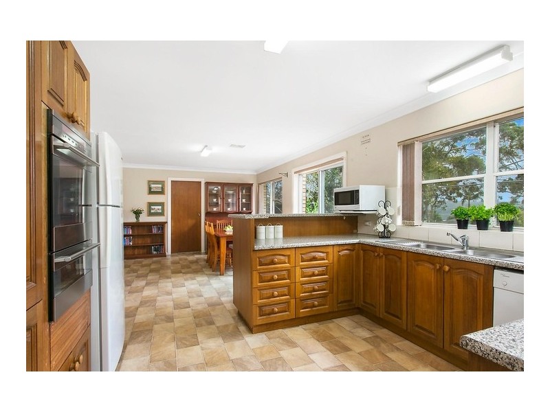 40 Rose Avenue, Wheeler Heights NSW 2097