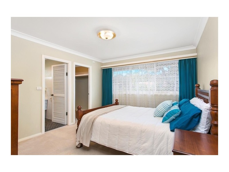 40 Rose Avenue, Wheeler Heights NSW 2097