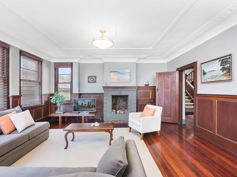 8 Eastbank Avenue, Collaroy NSW 2097