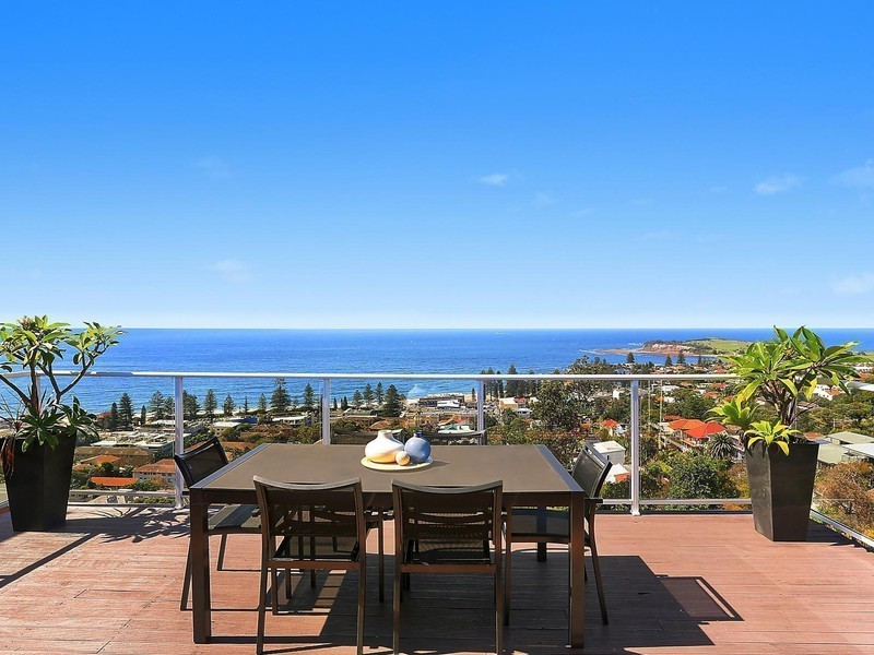 5 Edgecliffe Boulevard, Collaroy Plateau NSW 2097