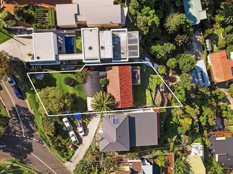 5 Edgecliffe Boulevard, Collaroy Plateau NSW 2097