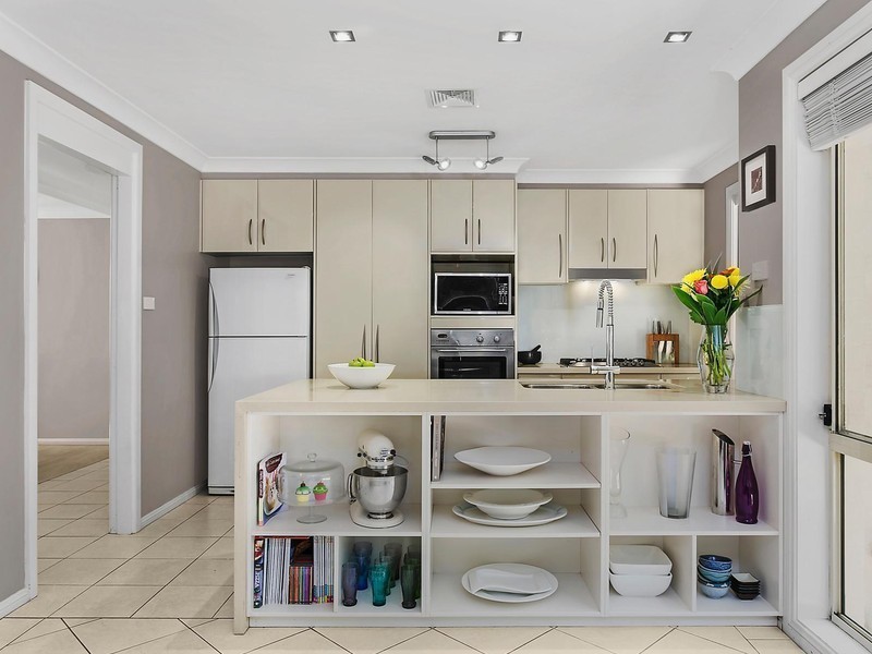 10 Riverine Court, Warriewood NSW 2102