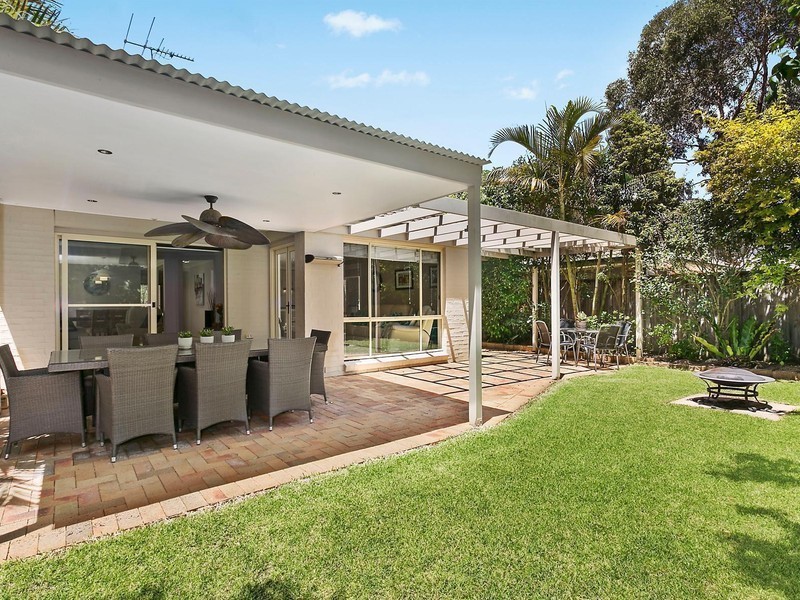 10 Riverine Court, Warriewood NSW 2102