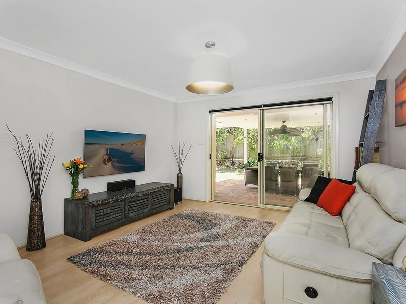 10 Riverine Court, Warriewood NSW 2102