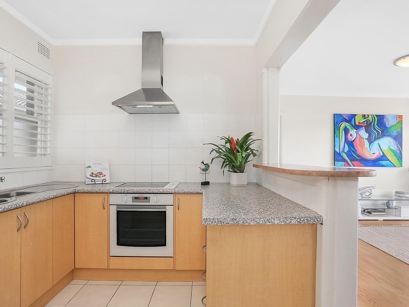 11/109 Ocean Street, Narrabeen NSW 2101