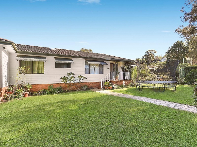 97 Wimbledon Avenue, North Narrabeen NSW 2101