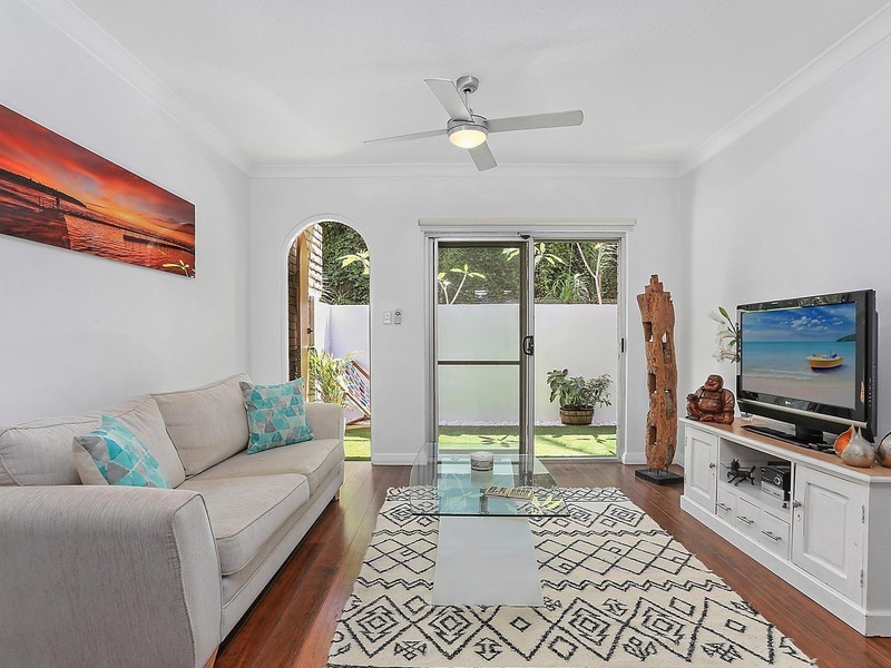 2/15 Jenkins Street, Collaroy NSW 2097
