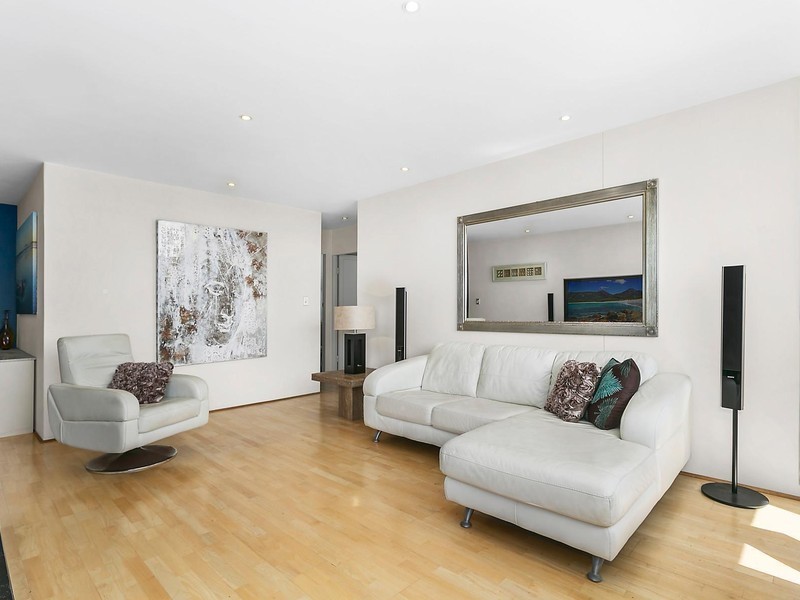 17/11 Ocean Street, Narrabeen NSW 2101