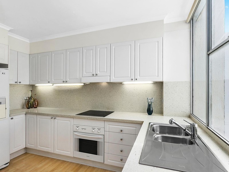 17/11 Ocean Street, Narrabeen NSW 2101