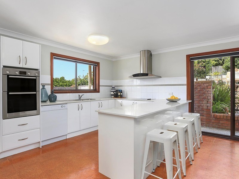 5 Kerr Close, Narraweena NSW 2099