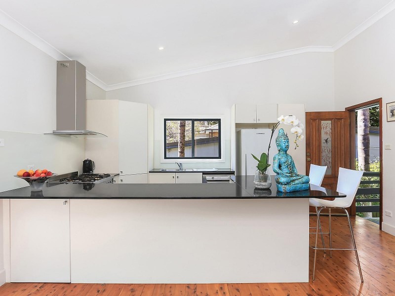 126 Rickard Road, North Narrabeen NSW 2101