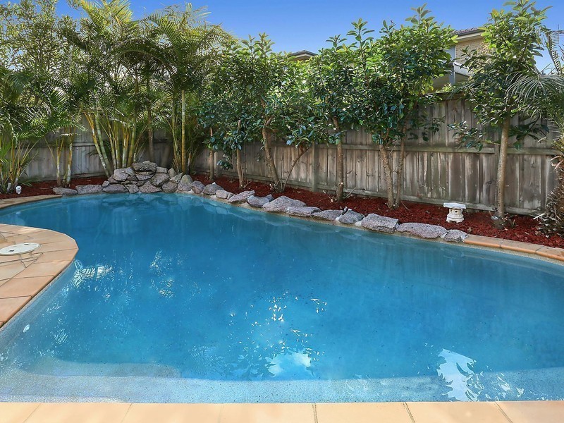 27 Valley View Circuit, Warriewood NSW 2102