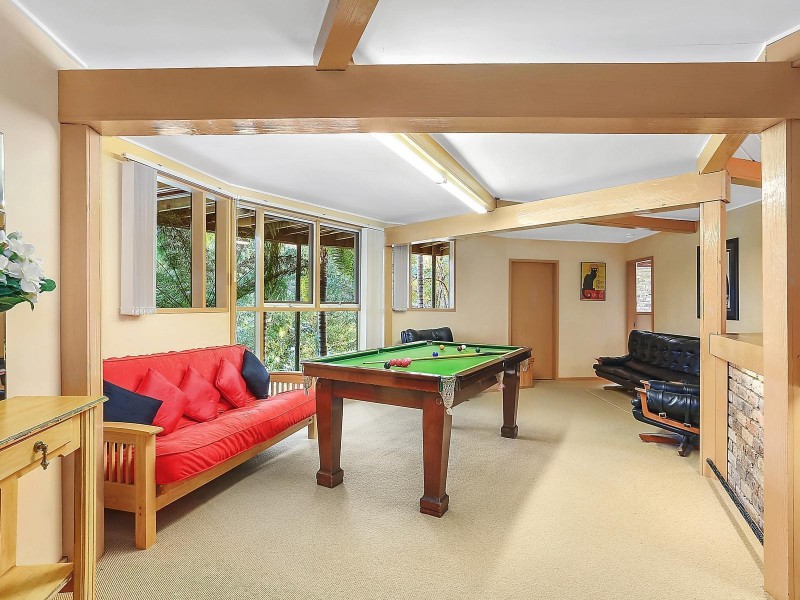 49 Tatiara Crescent, North Narrabeen NSW 2101