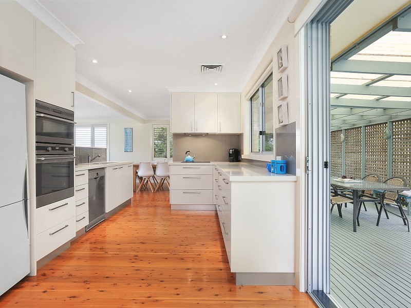 3 Shirley Close, Narraweena NSW 2099