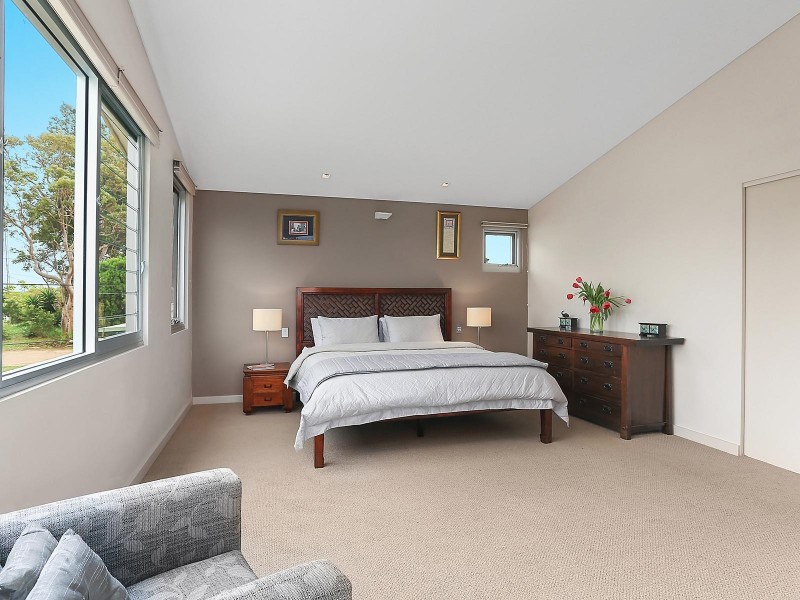 21 Veterans Parade, Collaroy Plateau NSW 2097