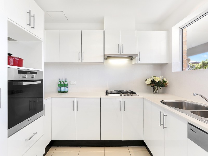 2/153 Powderworks Road, Elanora Heights NSW 2101