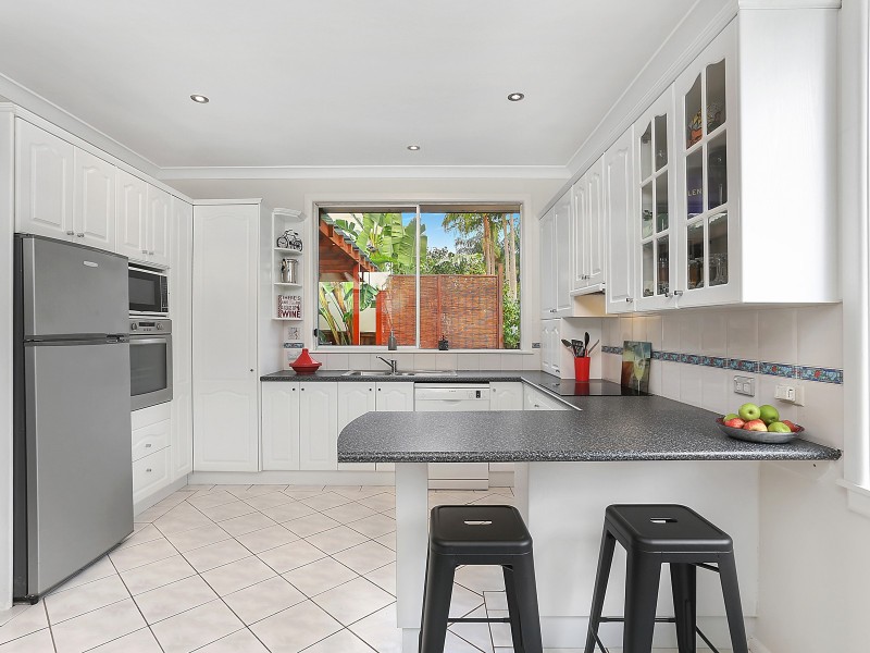 27 Penrith Avenue, Wheeler Heights NSW 2097