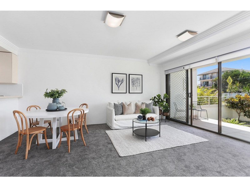 2/150 Ocean Street, Narrabeen NSW 2101