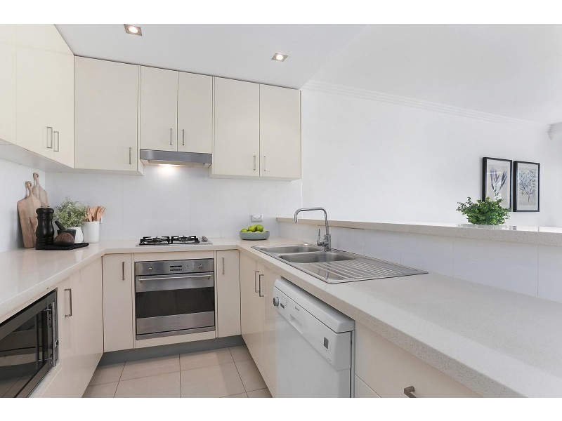 2/150 Ocean Street, Narrabeen NSW 2101