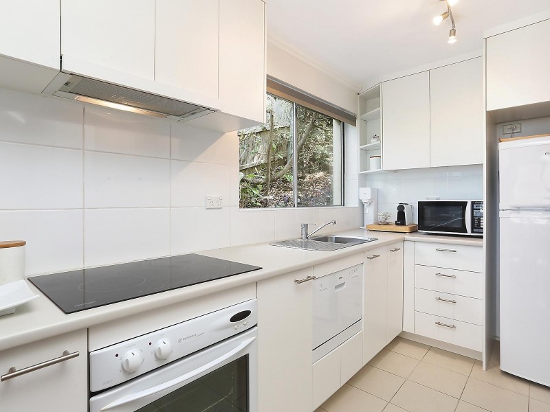 2/2 Graylind Close, Collaroy NSW 2097
