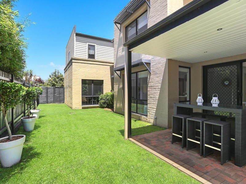 1 Shearwater Drive, Warriewood NSW 2102