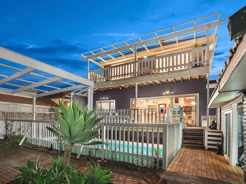 65 Warringah Road, Narraweena NSW 2099