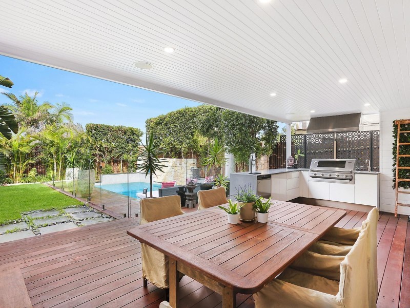 75 Headland Road, North Curl Curl NSW 2099