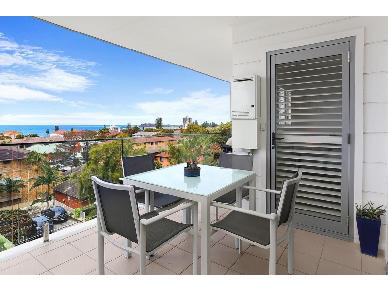 15/56A Park Street, Narrabeen NSW 2101