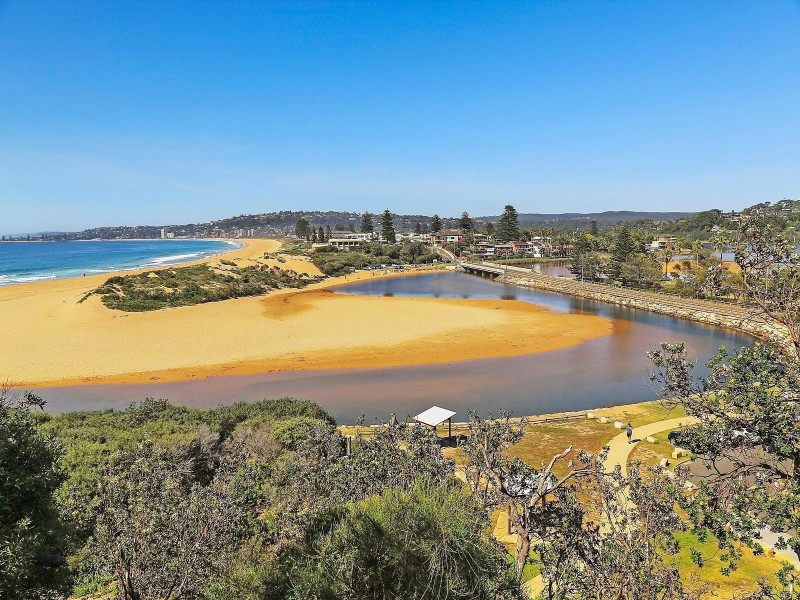 2/1 Walsh Street, North Narrabeen NSW 2101