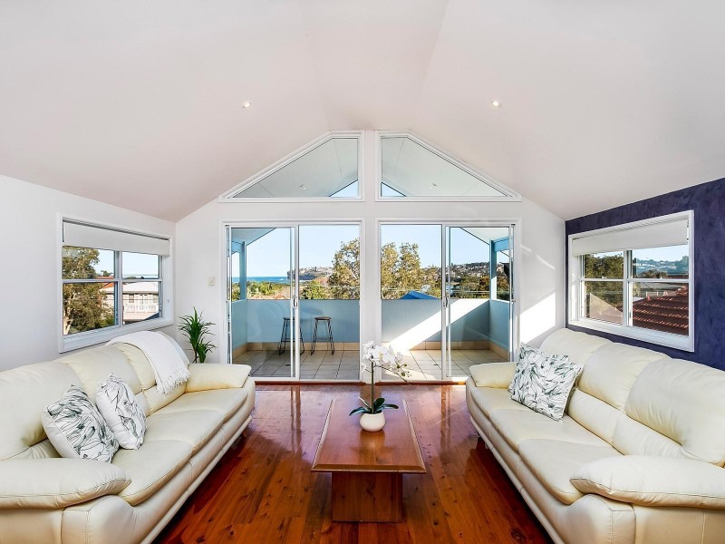 26 Cumberland Avenue, Collaroy NSW 2097