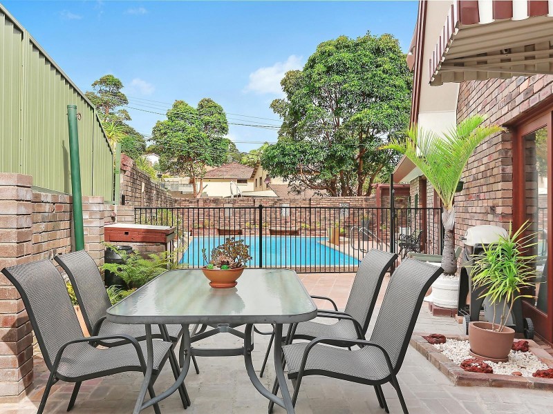 26 Maybrook Avenue, Cromer NSW 2099